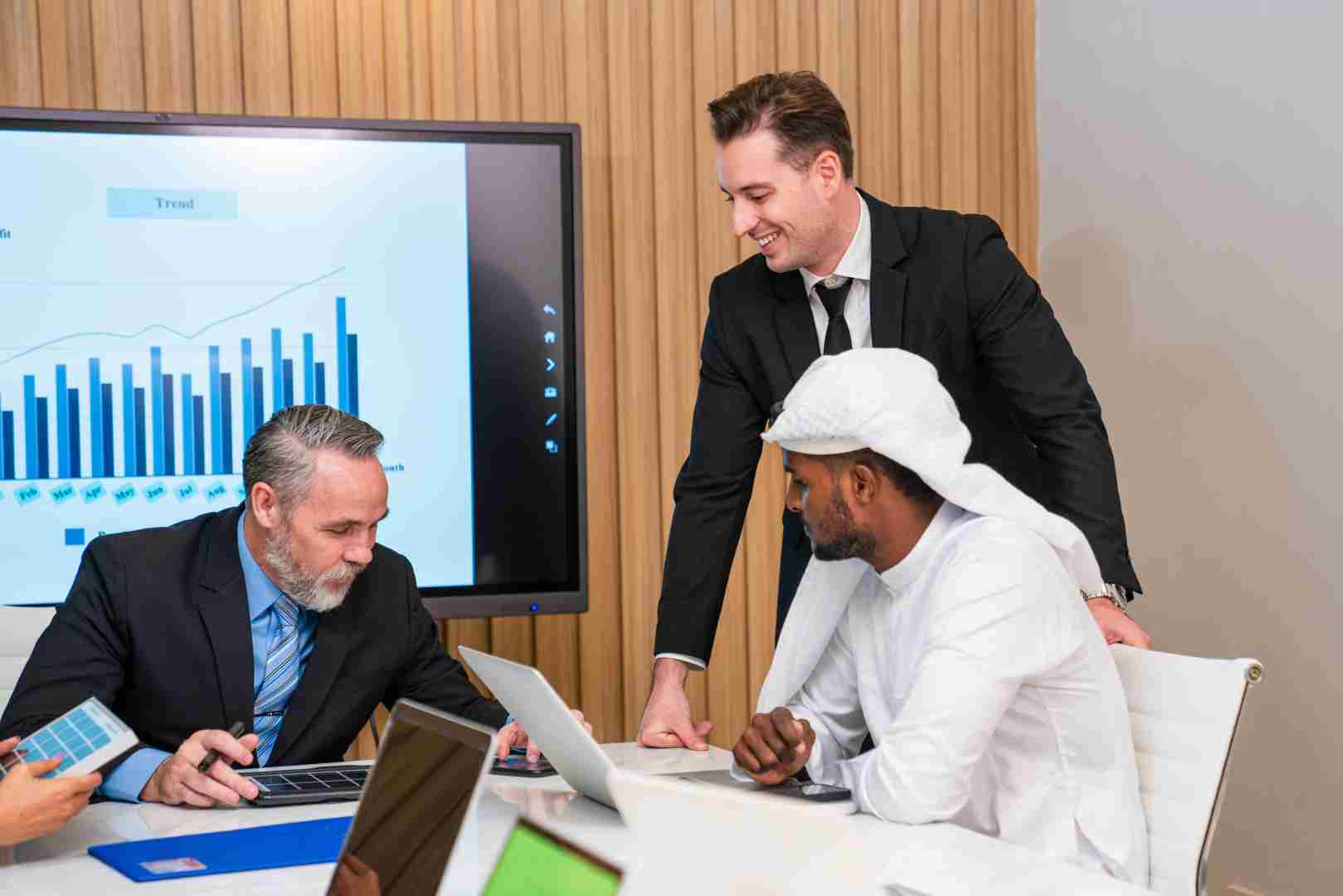 صورة العاملة